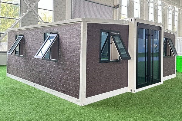 البيوت القابلة للتوسيع 1